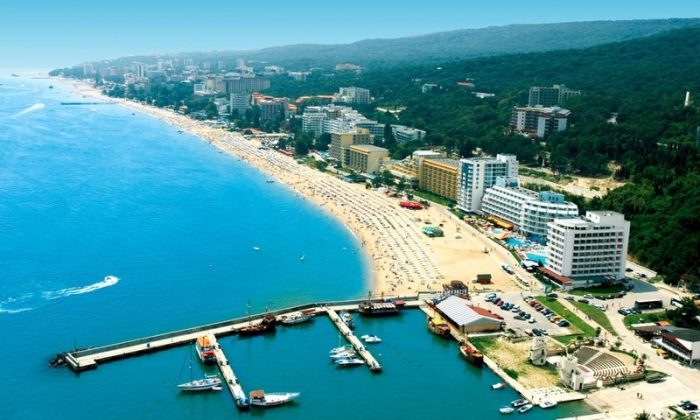 Burgas ve Varna’ya İlk Yabancı Turistler Geldi
