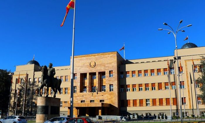 Makedonya`da Hükümet Kriz Durumunun Uzatılmasından Yana