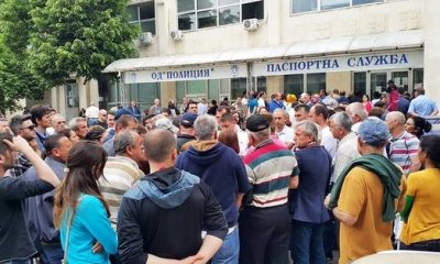 Kırcaali`de Uzun Pasaport Kuyruğu Oluştu