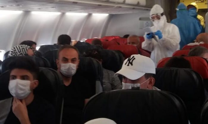 Uçakta Koronavirüs Paniği
