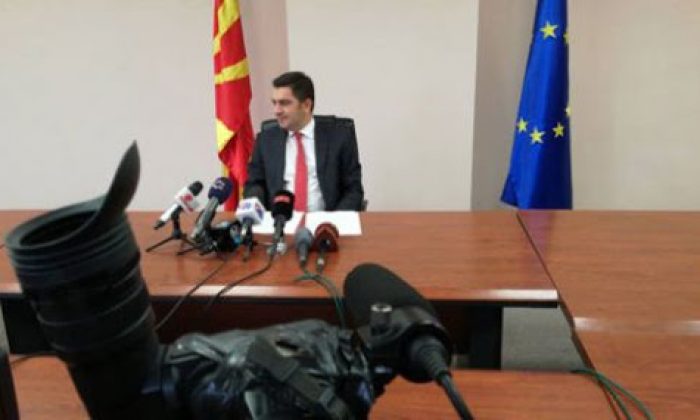 Makedonya Ekonomi Bakanı Covid`e Yakalandı