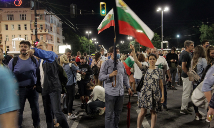 Bulgaristan`da Protesto Çadırları Tekrar Kuruldu