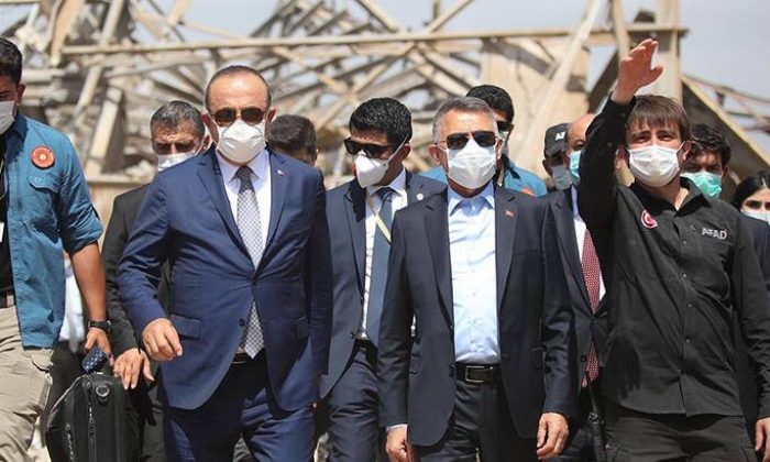 Mevlüt Çavuşoğlu : Kim İsterse Türk Vatandaşlığı Vereceğiz