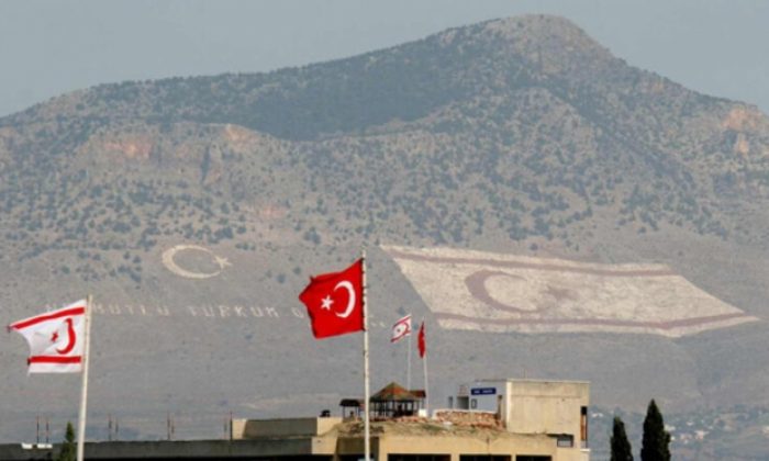 ABD duyurdu, Yunan Medyasının Sevinç Çığlıkları!