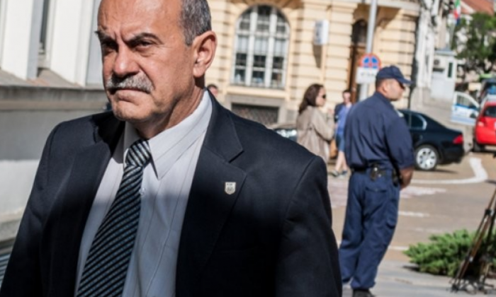 Bulgar Milletvekili Maske Takmayınca Meclise Alınmadı