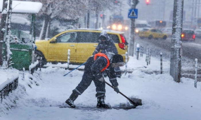 Bulgaristan Genelinde Kar Yağışı