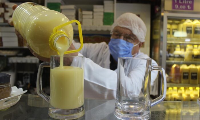 Bulgaristan’dan Göç Etti… Seyyar Satıcılıkla Başladı, Şimdi Dünyaya Satıyor