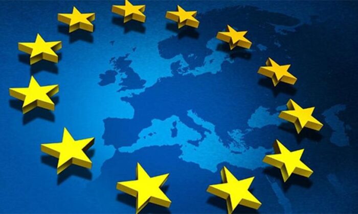 Avrupa`ya Seyahatlerde 3.Aşı Zorunluluğu Geliyor