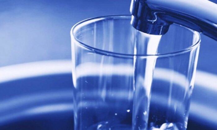 Bulgaristan`da Yeni Yılın İlk Zam`ı Suya Yapıldı