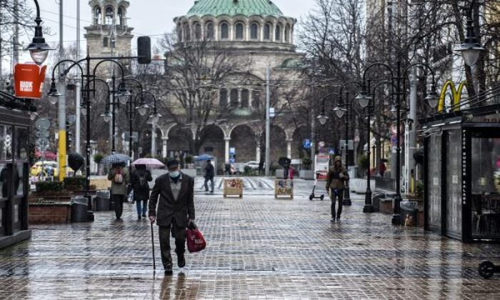 Bulgaristan`da Yeni Tedbirler..14 Günlük Kapatma Gündemde