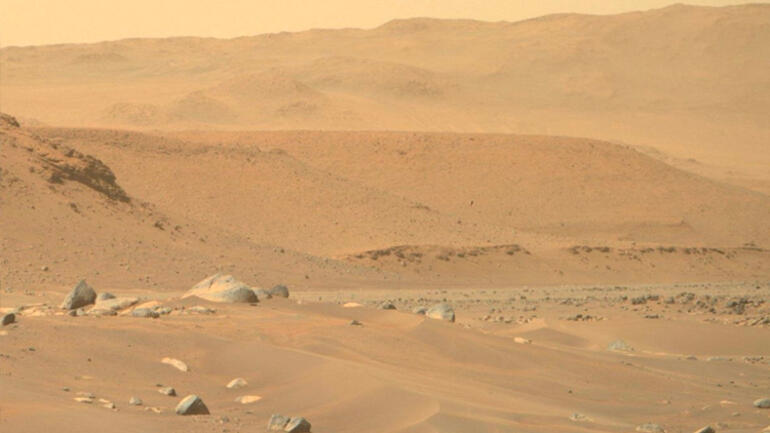 Mars’tan inanılmaz bir görüntü daha Devasa hortumların fotoğrafı yayınlandı…