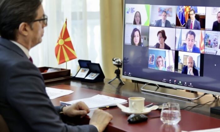 Pendarovski: Uzun vadeli Koruma Önlemleri Olmazsa Su Kaynaklarını Geri Dönüşü Olmayan Bir Şekilde Kaybedeceğiz