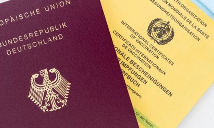 Bulgaristan`da 100 Bin Kişi Covid Sertifikası Mağduru