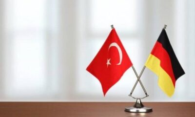 Almanya Türkiye`den Gelen Yolculara Karantinayı Kaldırdı