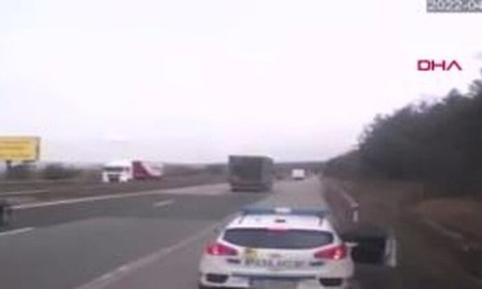 Bulgaristan`da Savcılıktan Türk Tır Şoförünü Tokatlayan Polise Soruşturma