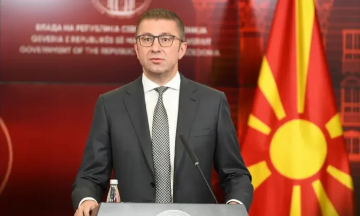 Başbakan Mickoski’nin 17 Danışmanı Bulunuyor