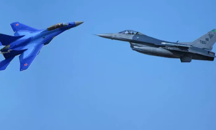 Savunma Bakanı Zapryanov : F-16 savaş uçaklarının teslim edilmesini bekliyoruz